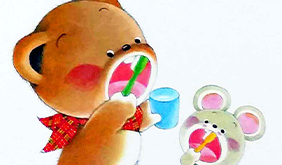 掉了一颗牙的小老鼠